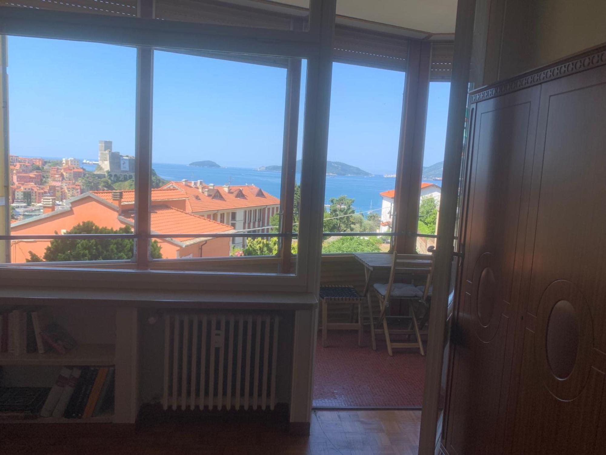 La Casa Di Loris Apartment Lerici Bagian luar foto